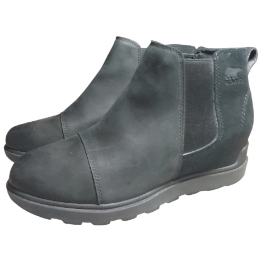Sorel Boots Evie Chelsea hidden wedges 9.5 womens waterproof pullon